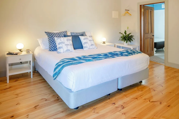 Willunga Gallery Cabins