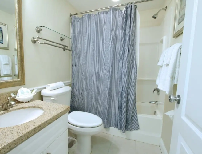 1 Bedroom Suite