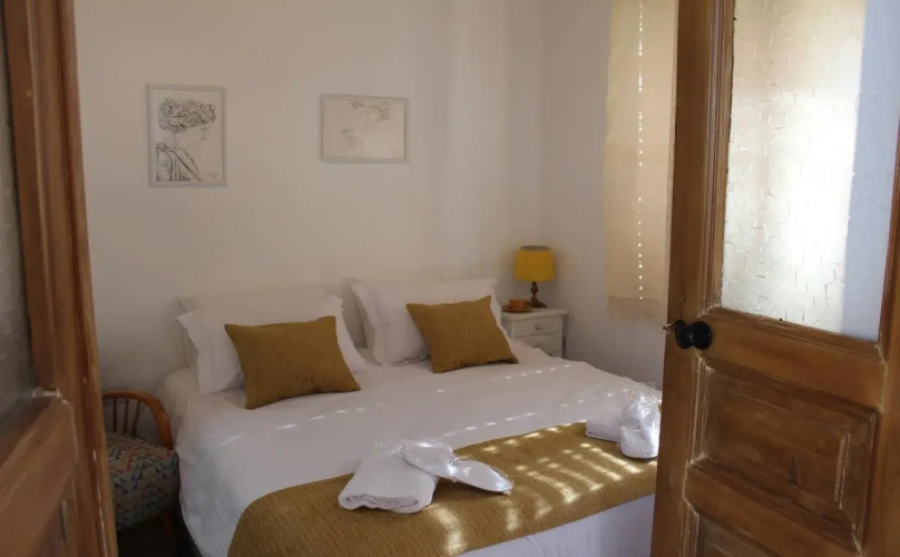 pedieos guest house