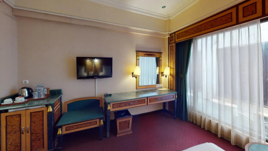 Gajahmada Graha Hotel