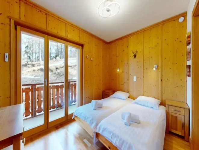 Apartment With Sauna Access