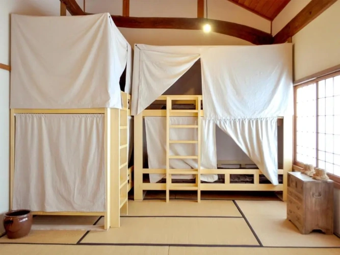Economy Quadruple room