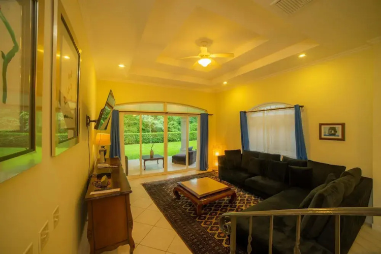 Colina 1F - 2 Bedr 2 Bath