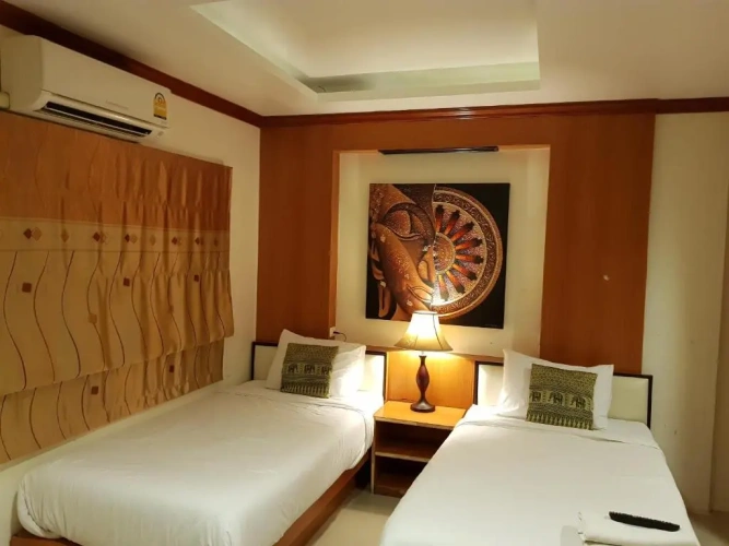 Deluxe Twin room