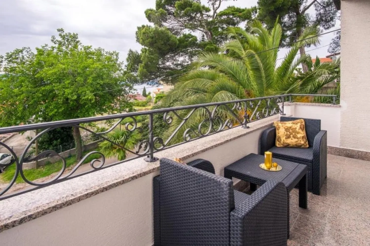 Deluxe Double room with balcony and with sea view