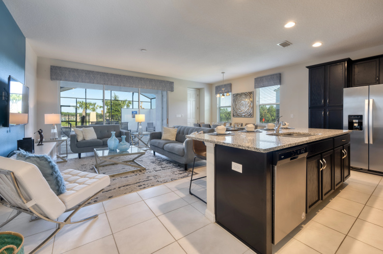 Comfortable villa with private pool near Disney