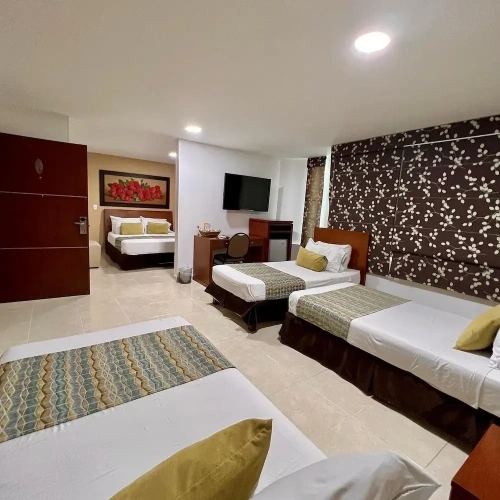 Standard Quadruple Family room