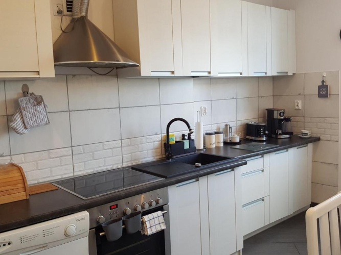 3 Bedrooms Apartment