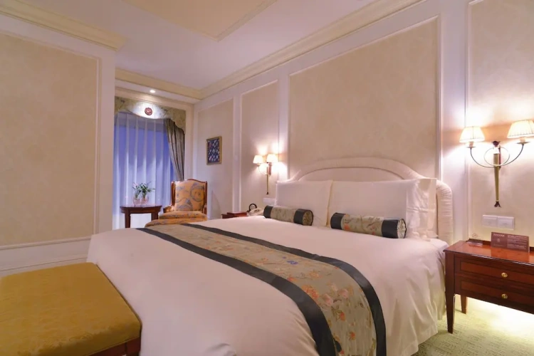 Executive room
