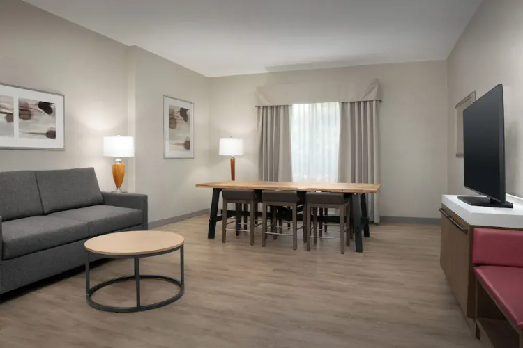 Garden Inn