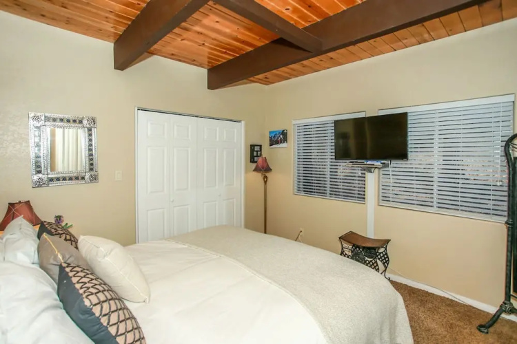 Living the Dream-1807 by Big Bear Vacations