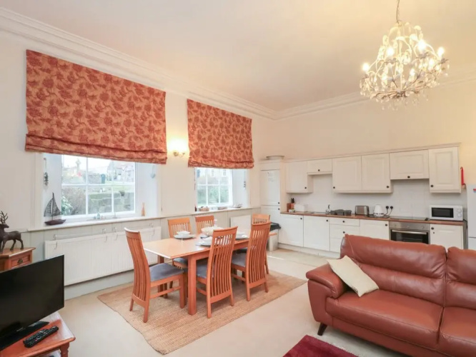 Apartment 1 Sneaton Hall
