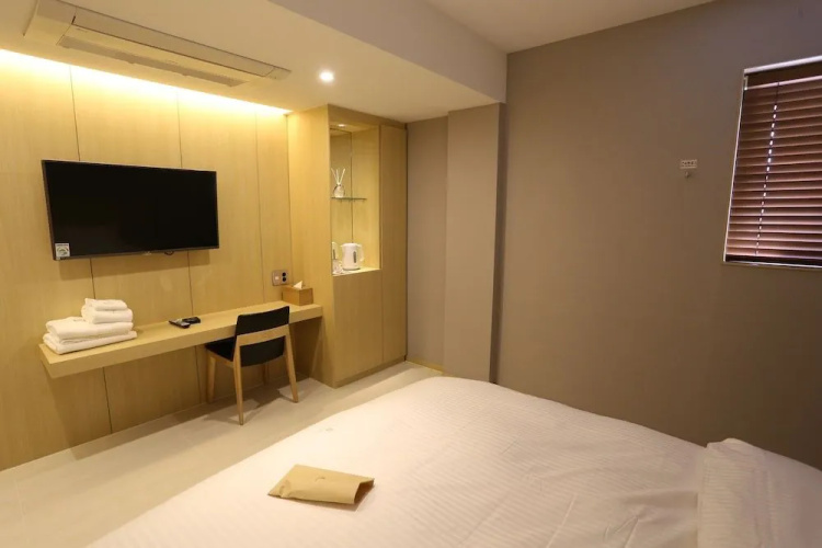 Suwon Top Cloud Hotel
