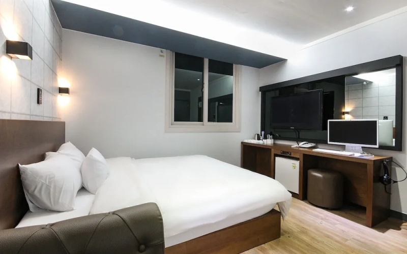 Jinju Hotel Daom