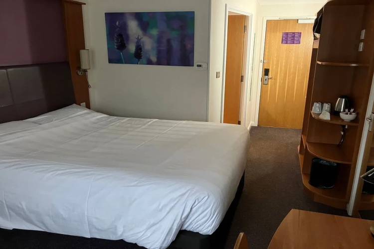 Premier Inn Pontypool