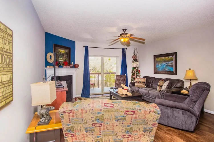 Cedar Lodge 105