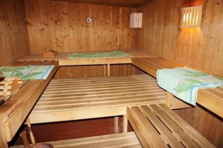 PARADIES