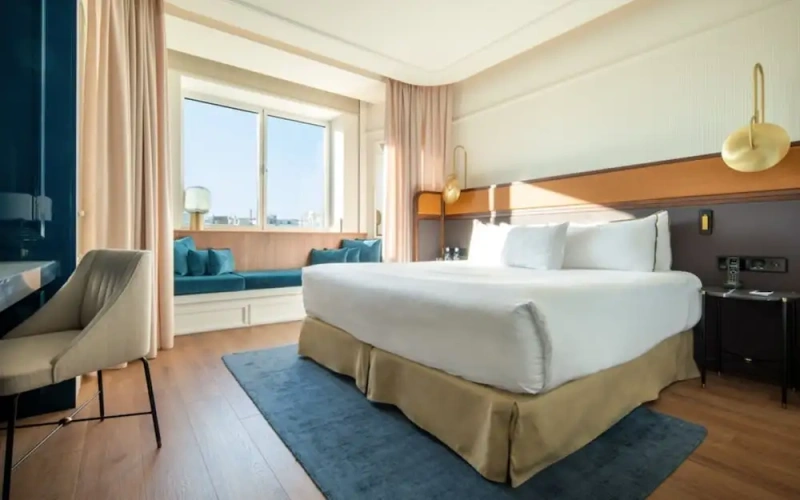 Premium Double room with city view