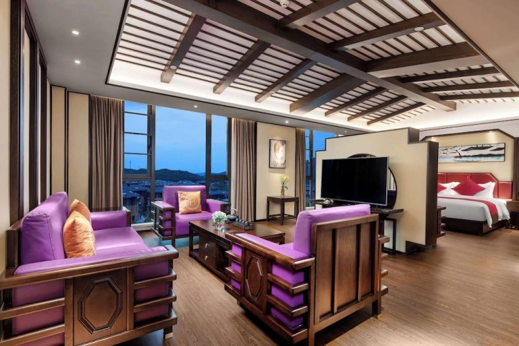 Double Suite
