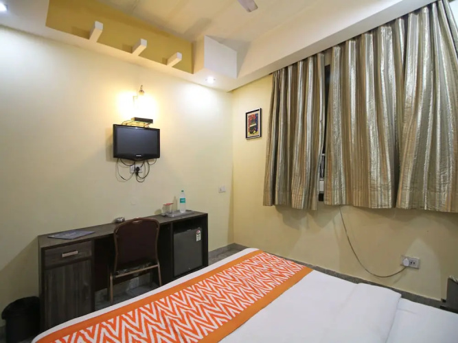 Tjs Grand Karolbagh