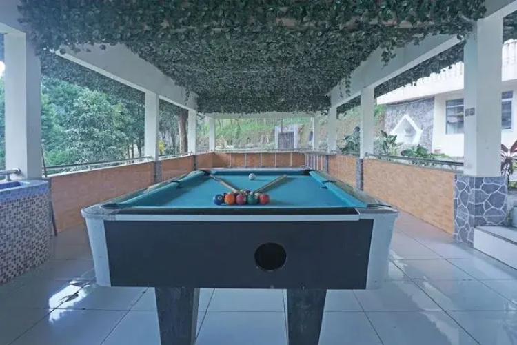 OYO 92966 Villa Bukit Awan