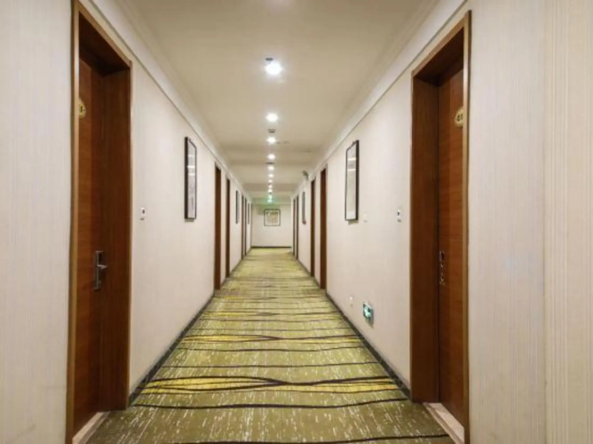 Qilin Hotel