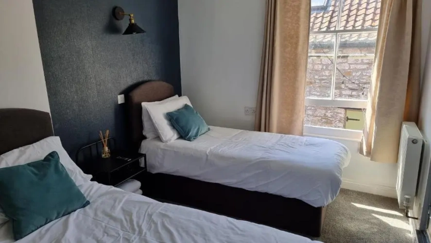 Economy Twin room