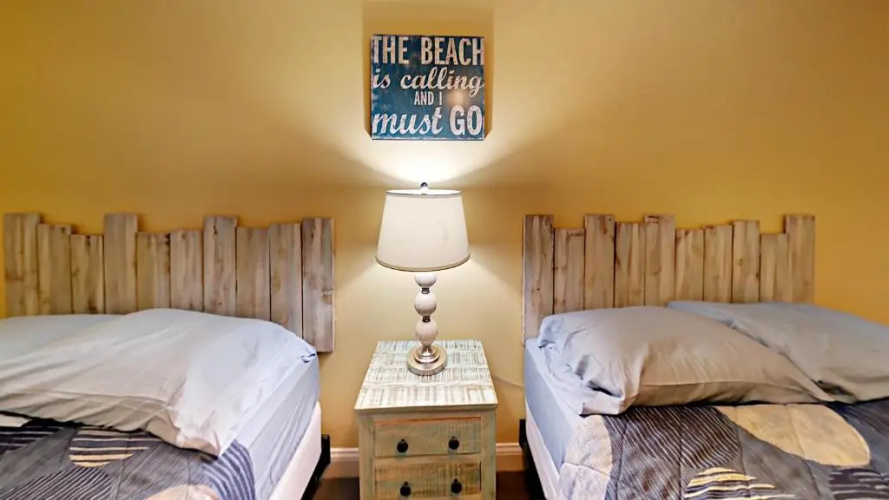 Put-in-Bay Waterfront Condo #107