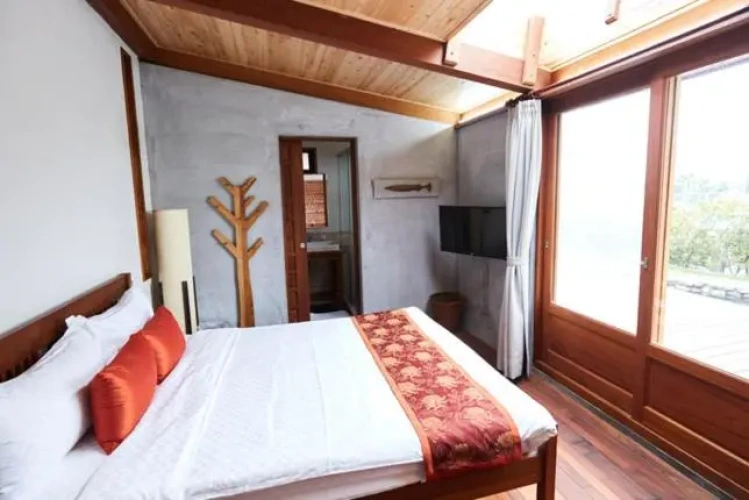 Standard Double room with balcony