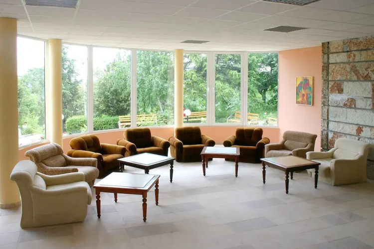 SG Vezhen Hotel