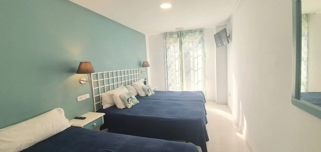 Hugo Beach Hotel