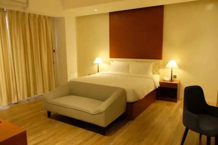 Premier Suite