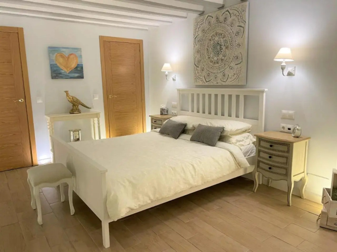 No 14 Cadiz