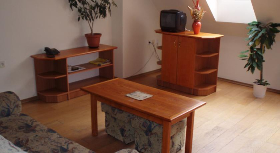 Garni Hotel Mado