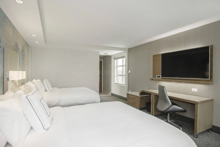 Courtyard by Marriott Raleigh Cary/Parkside Town Commons