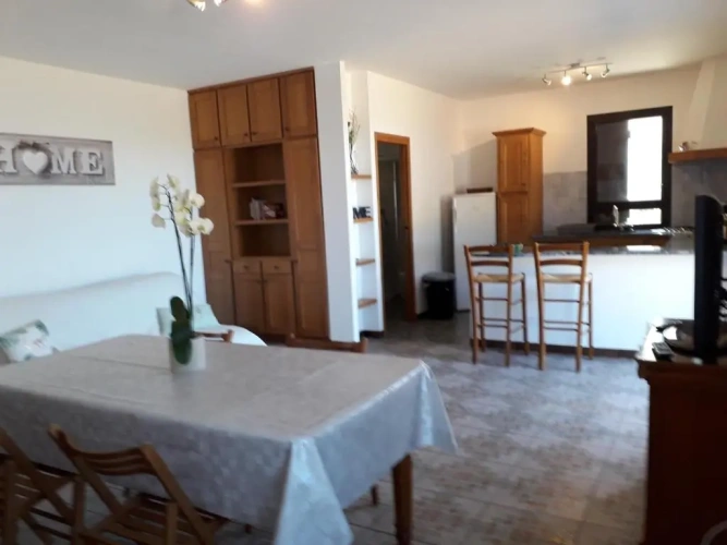 2 Bedrooms Cottage