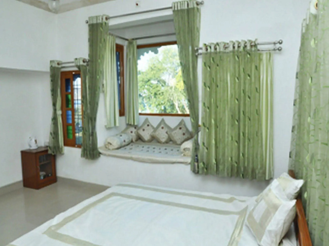 Devendragarh Palace (As a Luxury Paying Guest House)