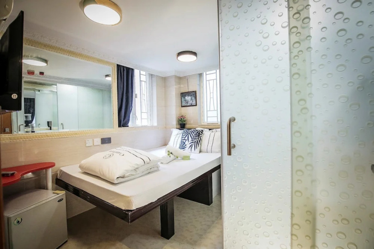 Tsim Sha Tsui Hotel