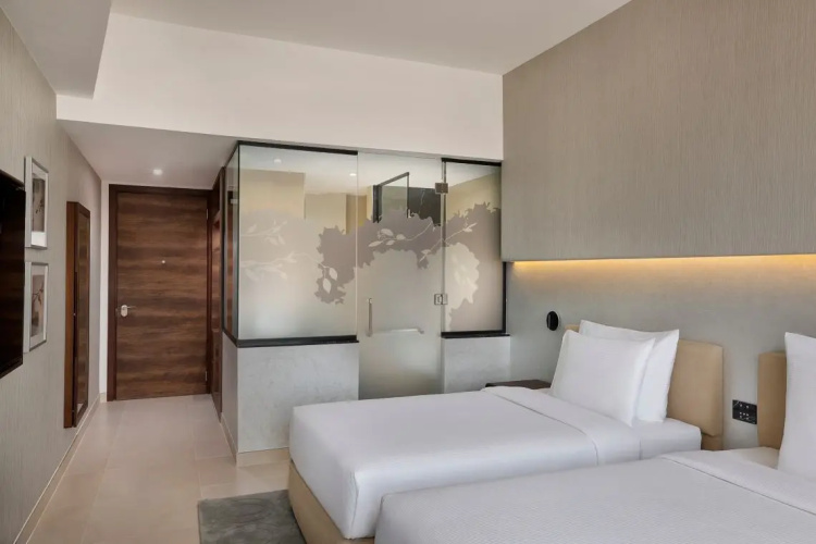 Club Twin room