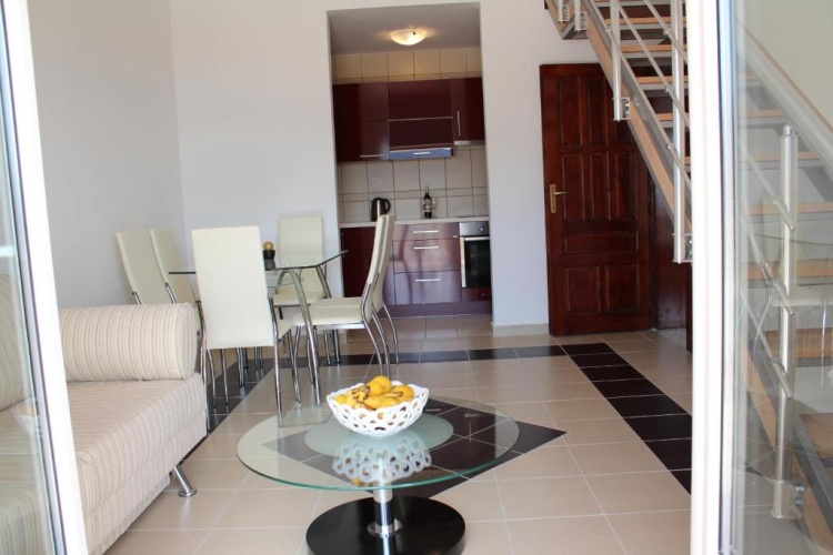 3 Bedrooms Apartment with balcony and with sea view