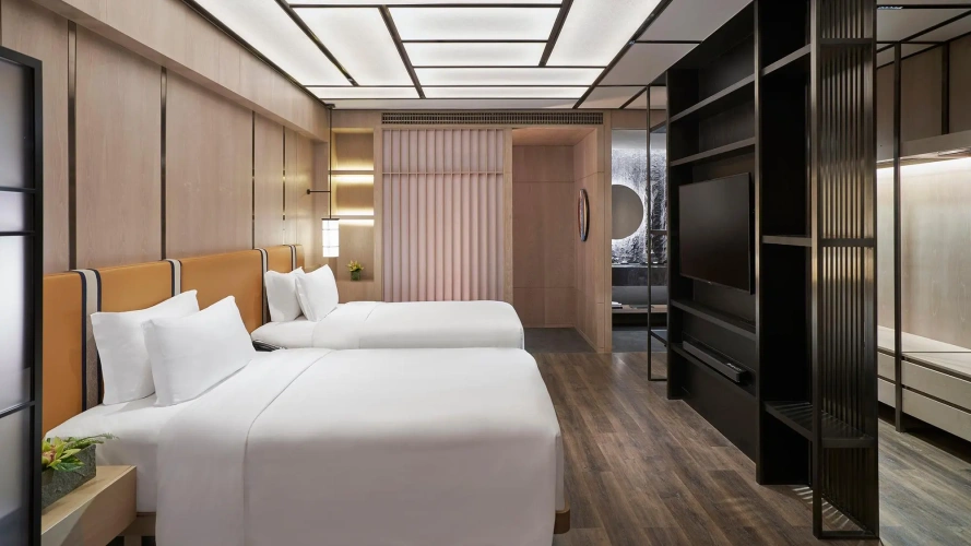Hinoki-yu Twin room