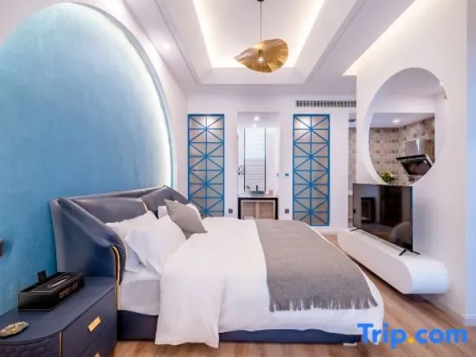 Quadruple Family Suite