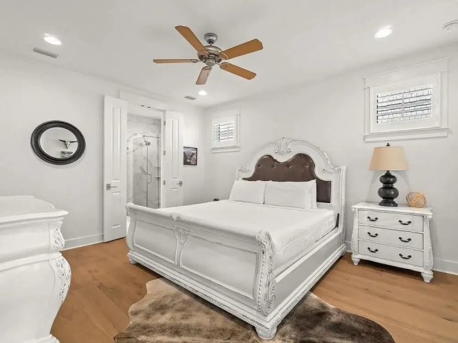 Sand Dollar Beach Cottage