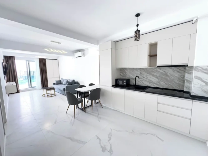 Apartment with balcony and with partial sea view