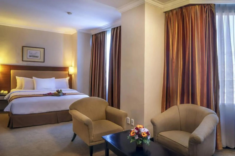 Almadera Hotel Makassar