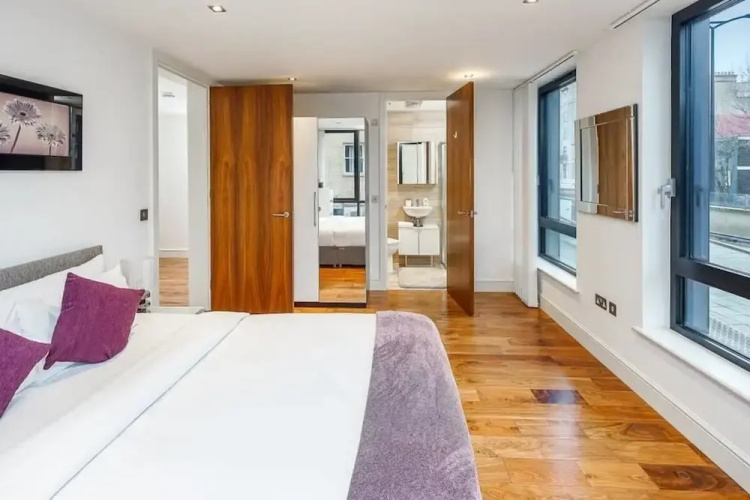 Modern 2bed 2bath, Sleeps 6, 4mins to Euston