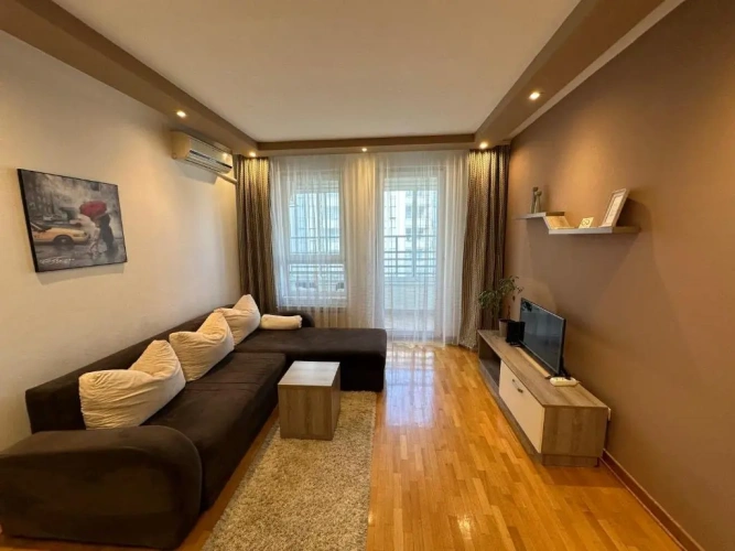 1 Bedroom Apartment with balcony and with view