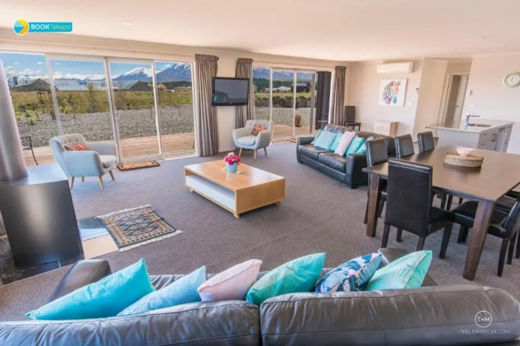 4 Bedrooms Cottage