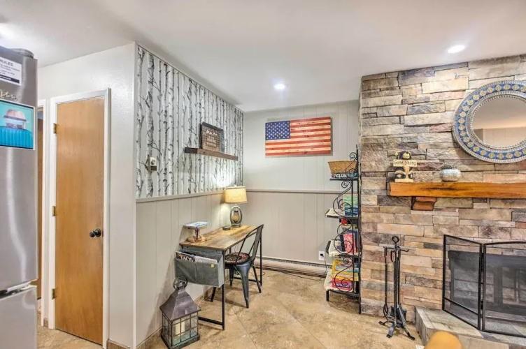 Main St Red River Ski Condo w/ Mountain View!