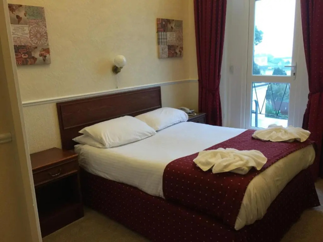 Seascape Hotel
